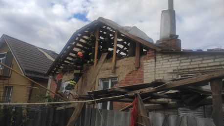 Смерч у Бурині пошкодив 273 будівлі