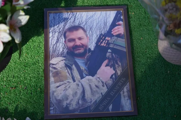 В Охтирці попрощалися із захисником Юрієм Коваленком