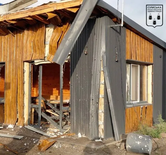 Ворог атакував Суми безпілотником: пошкоджено базу відпочинку