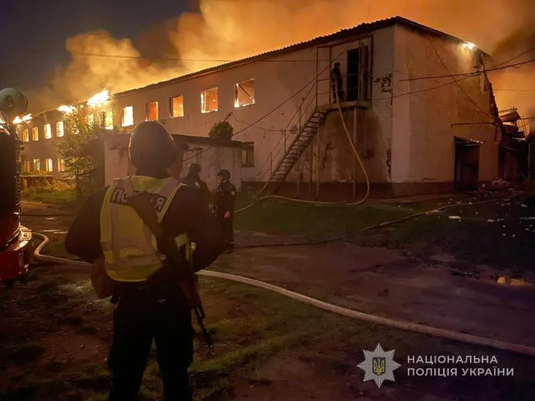 Кривава ніч на Сумщині: Росія сипала бомбами, дронами й мінами — є загиблі, десятки поранених, тривога тривала понад 22 години!
