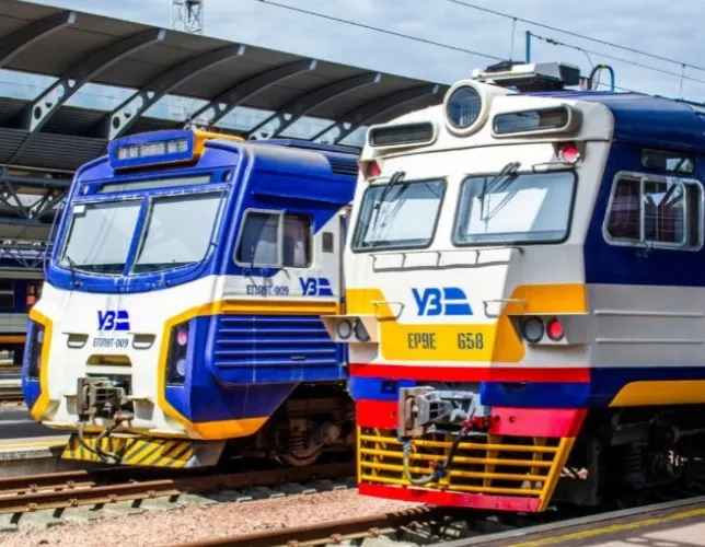 Через обстріли на Сумщині затримуються чотири потяги