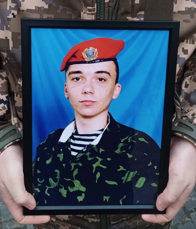 У Сумах попрощались із захисником Юрієм Ситниковим