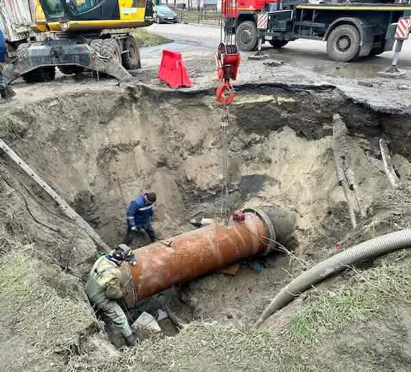 Водопостачання в Сумах повертається: але чекати доведеться ще кілька годин