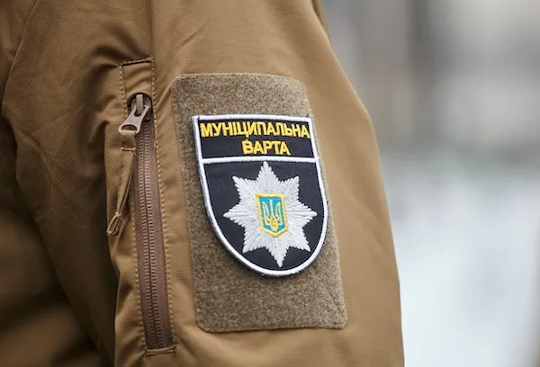 Кобзар хоче створити власну армію щоб захищати геїв і лесбіянок? Чи щоб охороняти від сумчан власну тушку?