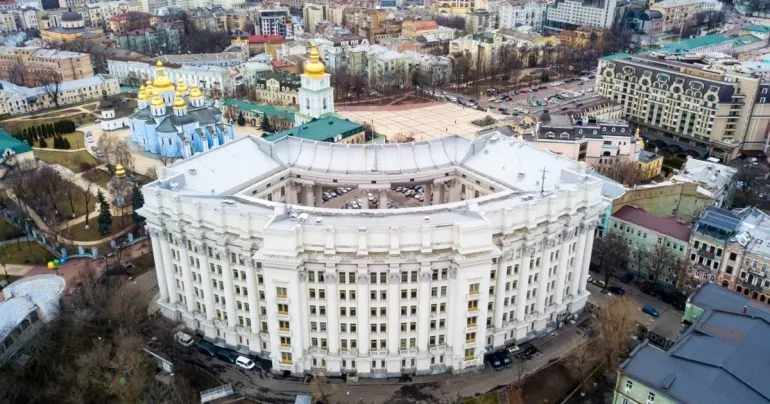 Голову місії МКЧХ в Україні викликали до МЗС через «проведення хибних паралелей між Україною й Росією»