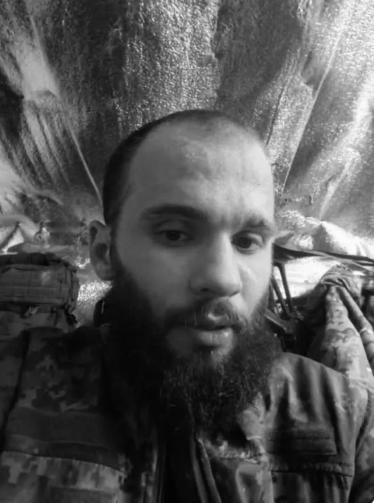 На Сумщині в бою загинув відомий український кікбоксер Дмитро Русецький