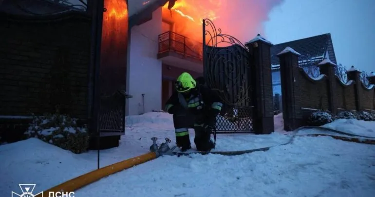 основним напрямком були 4 області, зафіксували влучання ракет і дронів