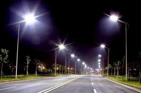 У Сумах вуличне освітлення працюватиме лише півтори години