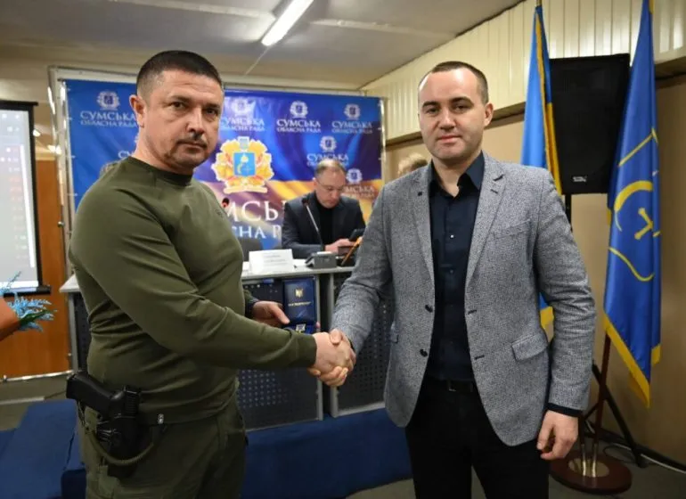 Відзначено військовослужбовців та правоохоронців, які зробили вагомий внесок у захист України та безпеку Сумщини (ФОТО, ВІДЕО)