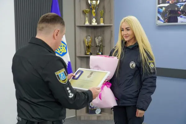 «Білий янгол» Олена Ставицька отримала державну нагороду «За оборону України»