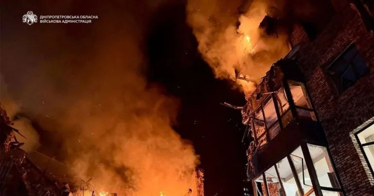 У Дніпрі через нічний удар РФ загинули двоє людей, поранені восьмеро – ОВА