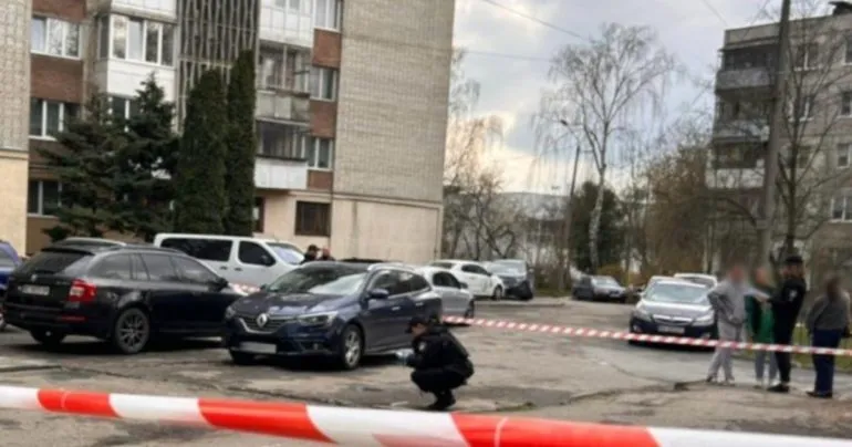 поліція повідомила про затримання інспектора митниці