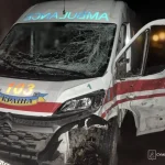 Цієї ночі ворог атакував медичний автомобіль на Сумщині: троє поранених