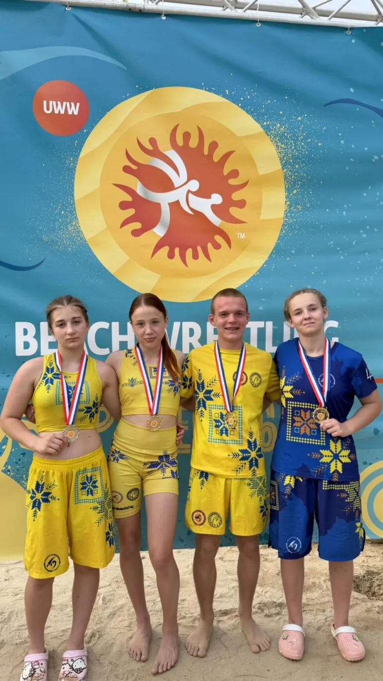 Сумські борці здобули п’ять медалей на чемпіонаті Європи з пляжної боротьби