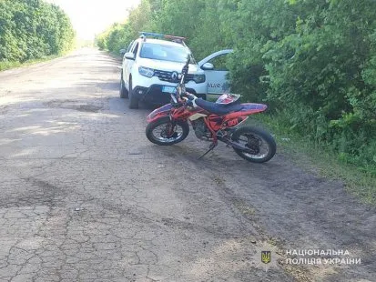 Під Сумами в аварії постраждали мотоцикліст та його 17-річний пасажир