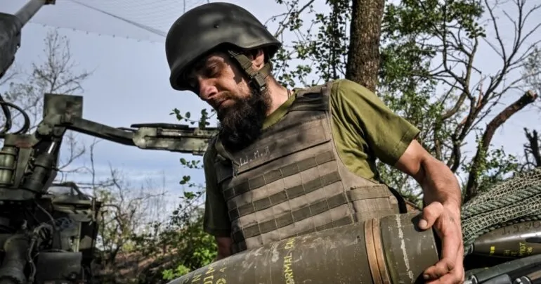 Командування повідомляє про понад 300 боєзіткнень на фронті протягом доби