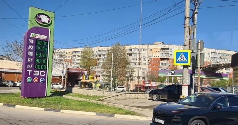 У Криму запровадили обмеження на продаж бензину