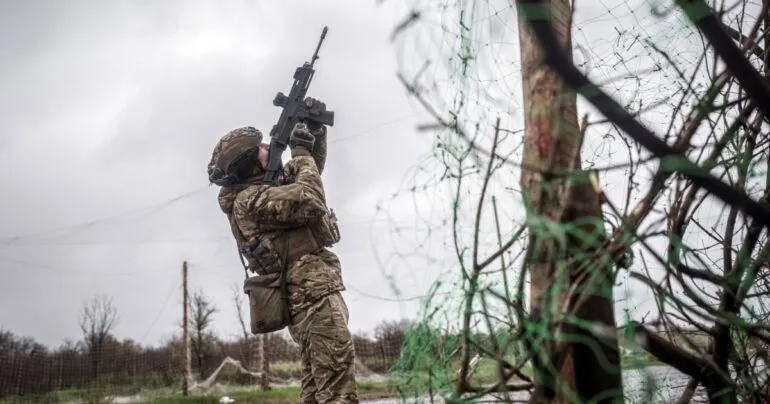 Сили оборони зупинили 56 російських атак на Покровському напрямку